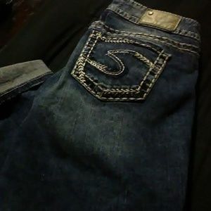 Silver Suki mid Capri fluid denim
